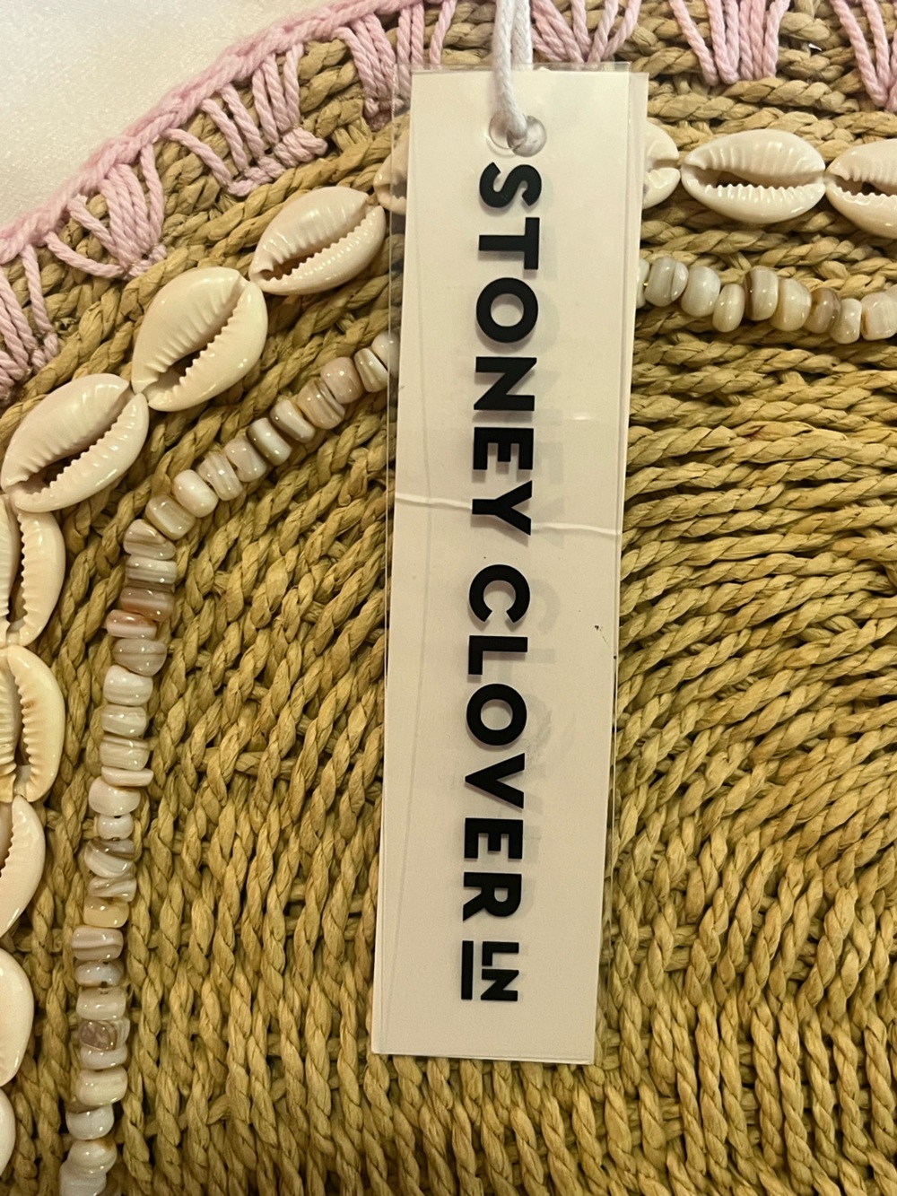 NWT Stoney Clover Lane Seashell Woven Clutch - Picture 4 of 12